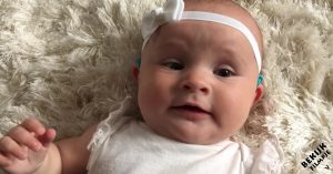 Baby werd geboren met slecht gehoor. Nu hoort het meisje voor het eerst haar moeder..