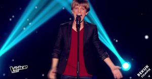 Jongen zingt ‘I Will Always Love You’. Wat de jury dan doet, is onbegrijpelijk..