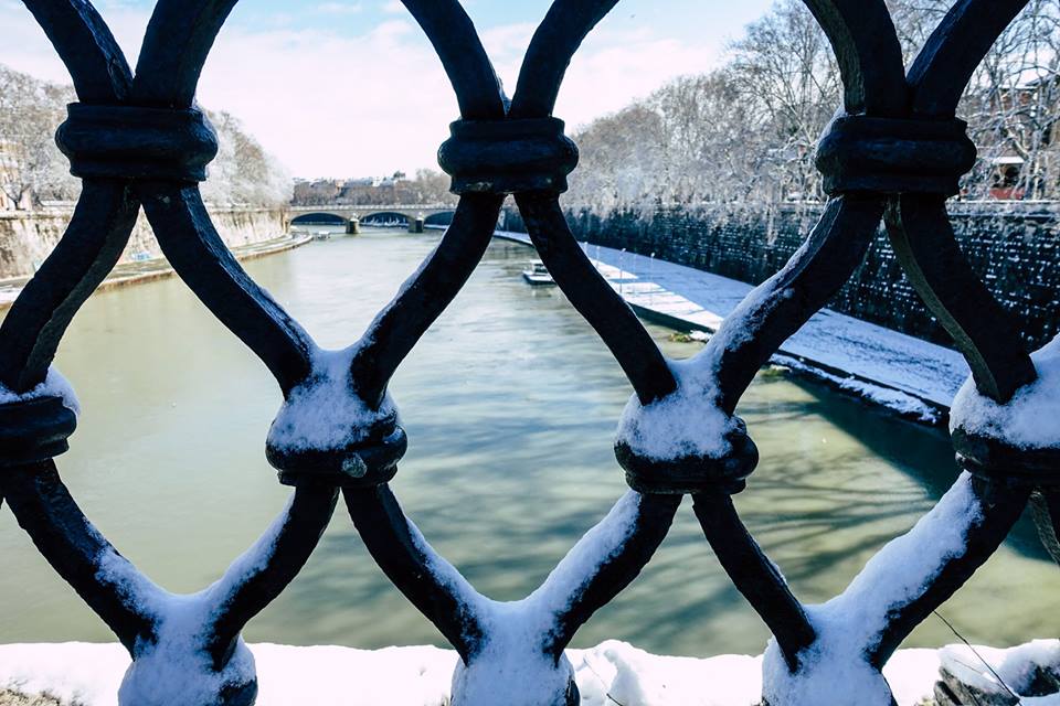 rome-sneeuw-wit