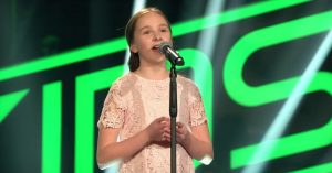 Indrukwekkend: 11-jarig Duits meisje zingt een Franstalige klassieker..