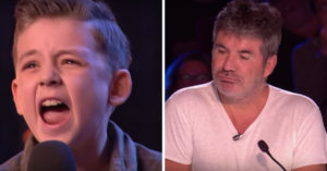Dit 10-jarige ventje heeft autisme. Maar zijn zelfverzekerdheid op het podium blaast iedereen weg!