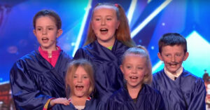 Basisschoolscholieren komen op het podium van Britain’s Got Talent..