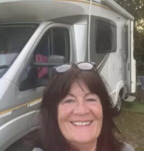 Geen huur meer betalen: 64-jarige vrouw ontdekt ultieme vrijheid in camperleven