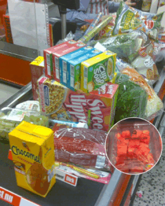 VIDEO: Dit zijn de slimme trucs waarmee supermarkten je misleiden