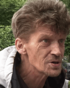 ‘Hier worden asielzoekers met open armen ontvangen en als eregasten behandeld..’