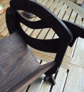 Iedere oma had dit vroeger in de keuken staan, weet jij wat dit is