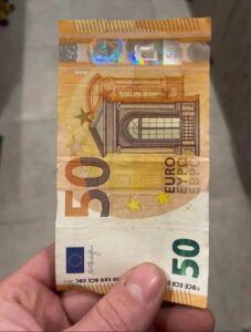 Dit is het minimale inkomen om niet ‘arm’ te zijn in Nederland