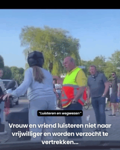 Omstanders zijn het zat en helpen de vrijwilliger een handje