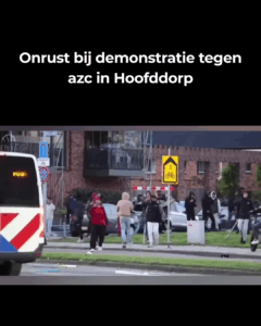 Ondertussen in Hoofddorp: onrust bij demonstratie tegen azc na koranverbranding