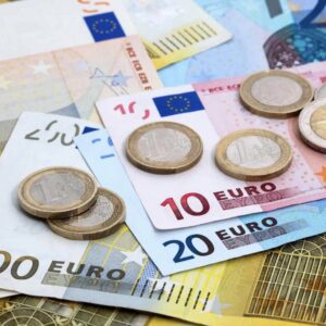 Dit is hoeveel geld je dit jaar mag sparen zonder belasting te betalen!