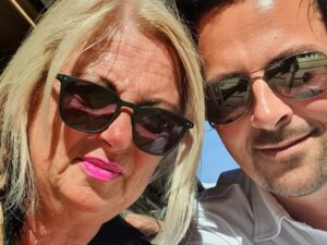 Heel Nederland zegt hetzelfde over Monique na aflevering Hanslers..