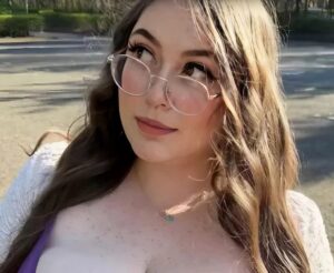 Vrouw heeft een natuurlijke cupmaat ‘O’ en dat ziet er zó uit!