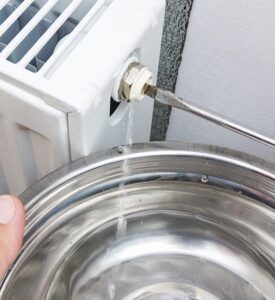 Ontlucht je verwarming en bespaar DIT aan energie..