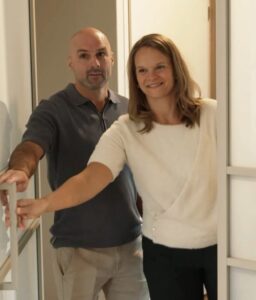 Boos vtwonen-stel René en Denise betaalden veel meer dan 15.000 euro…